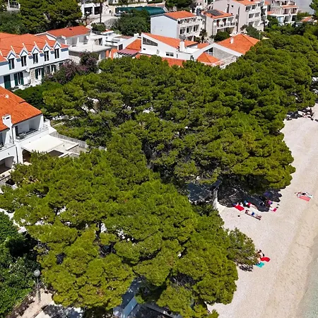 Seafront Marija