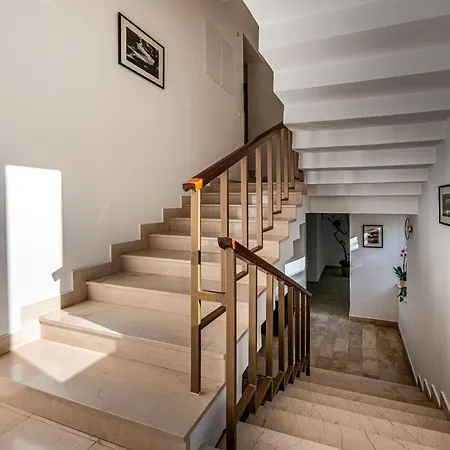 Apartment Seafront Marija