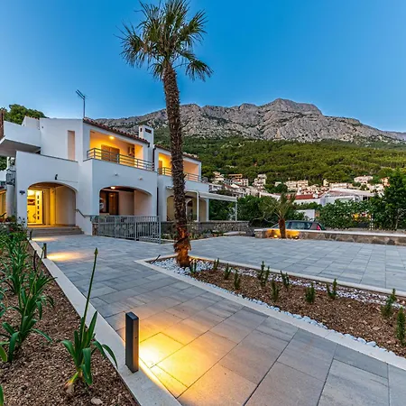 Seafront Marija Brela