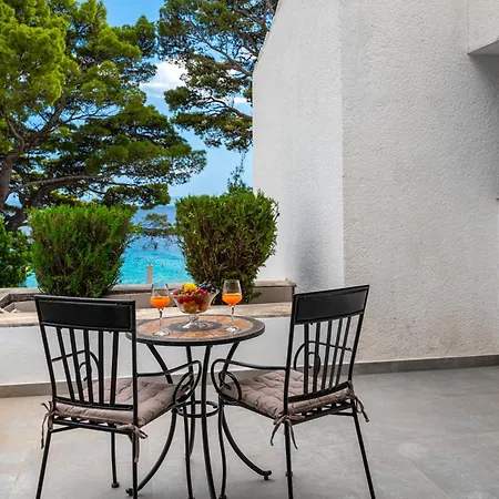 Apartment Seafront Marija Brela