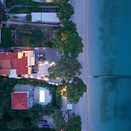 Seafront Marija Apartmán *