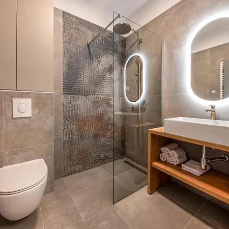 Seafront Marija Brela